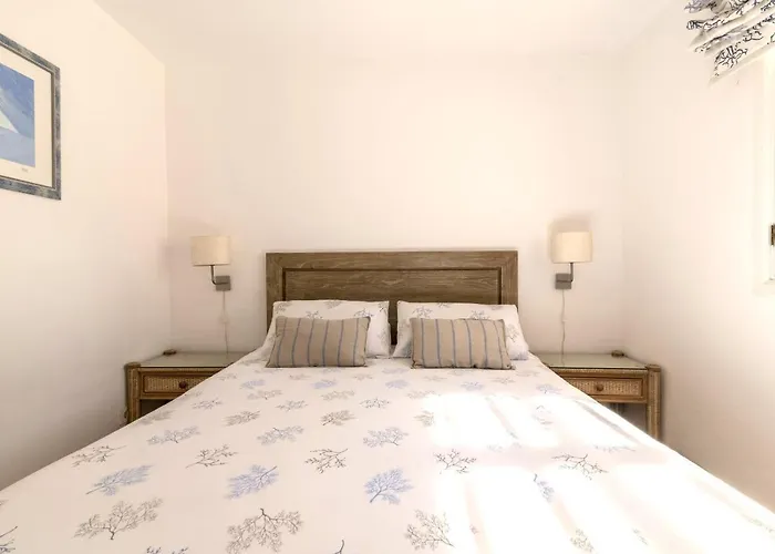 Junto A La Playa San Bartolomé