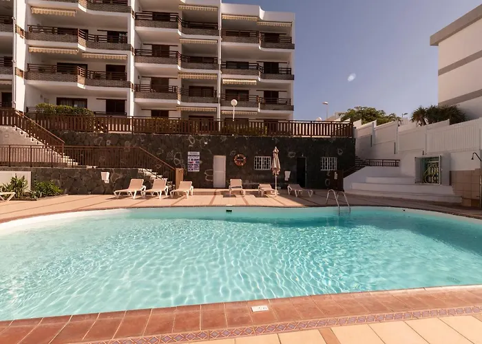 Junto A La Playa San Bartolomé